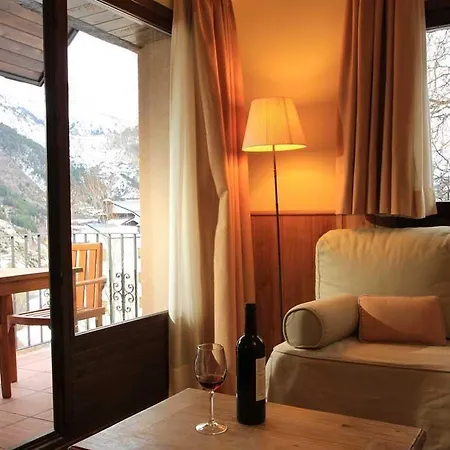 شقة فندقية Sarrato Sallent de Gállego