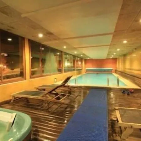 Aparthotel Sarrato 3*