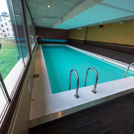 Sarrato Aparthotel Sallent de Gállego