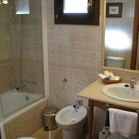 Sarrato Aparthotel 3*