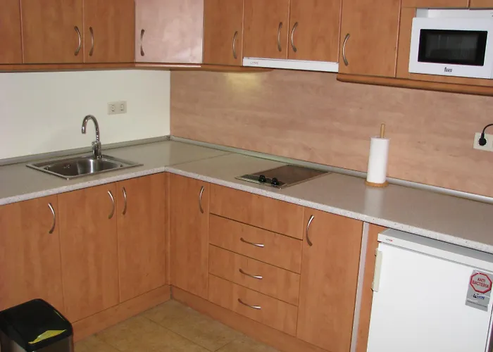 Sarrato Aparthotel 3*